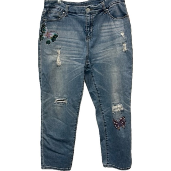Chico’s the So Slimming Girlfriend Crop Ankle Jeans with painted Butterf… - Picture 1 of 13